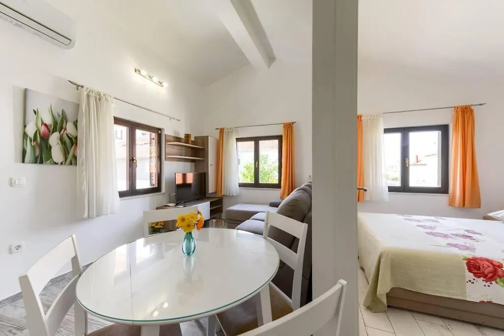 Apartment Sare Zadar