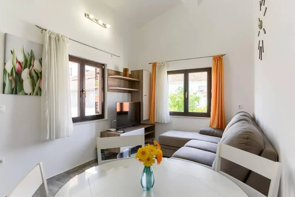Apartment Sare Zadar