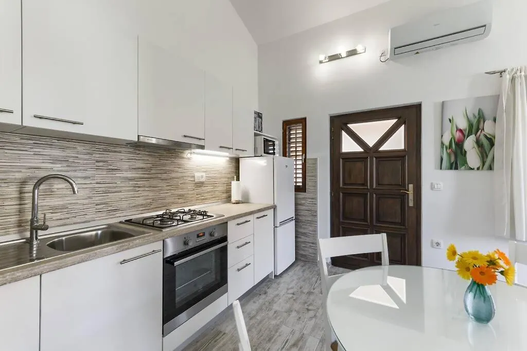 Apartment Sare Zadar