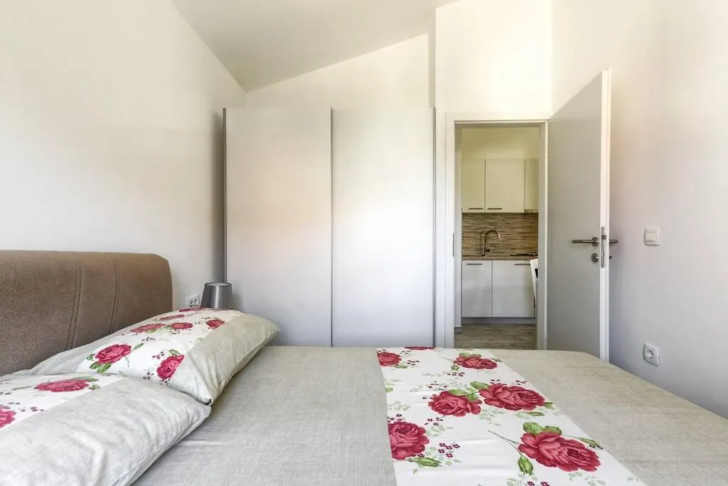 Apartment Sare Zadar